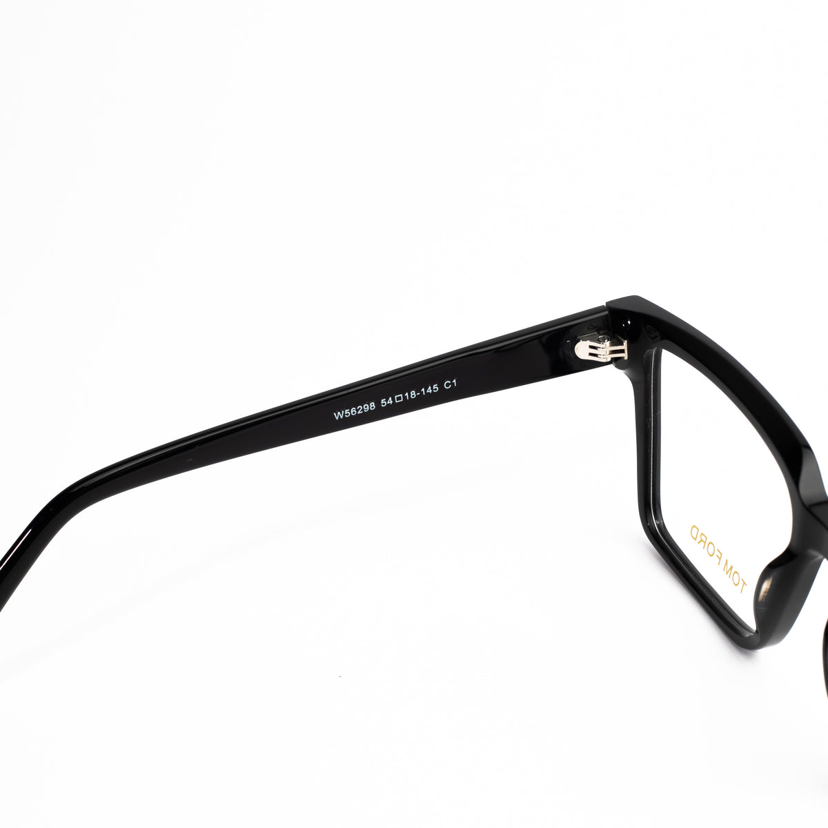 Tom ford | W56