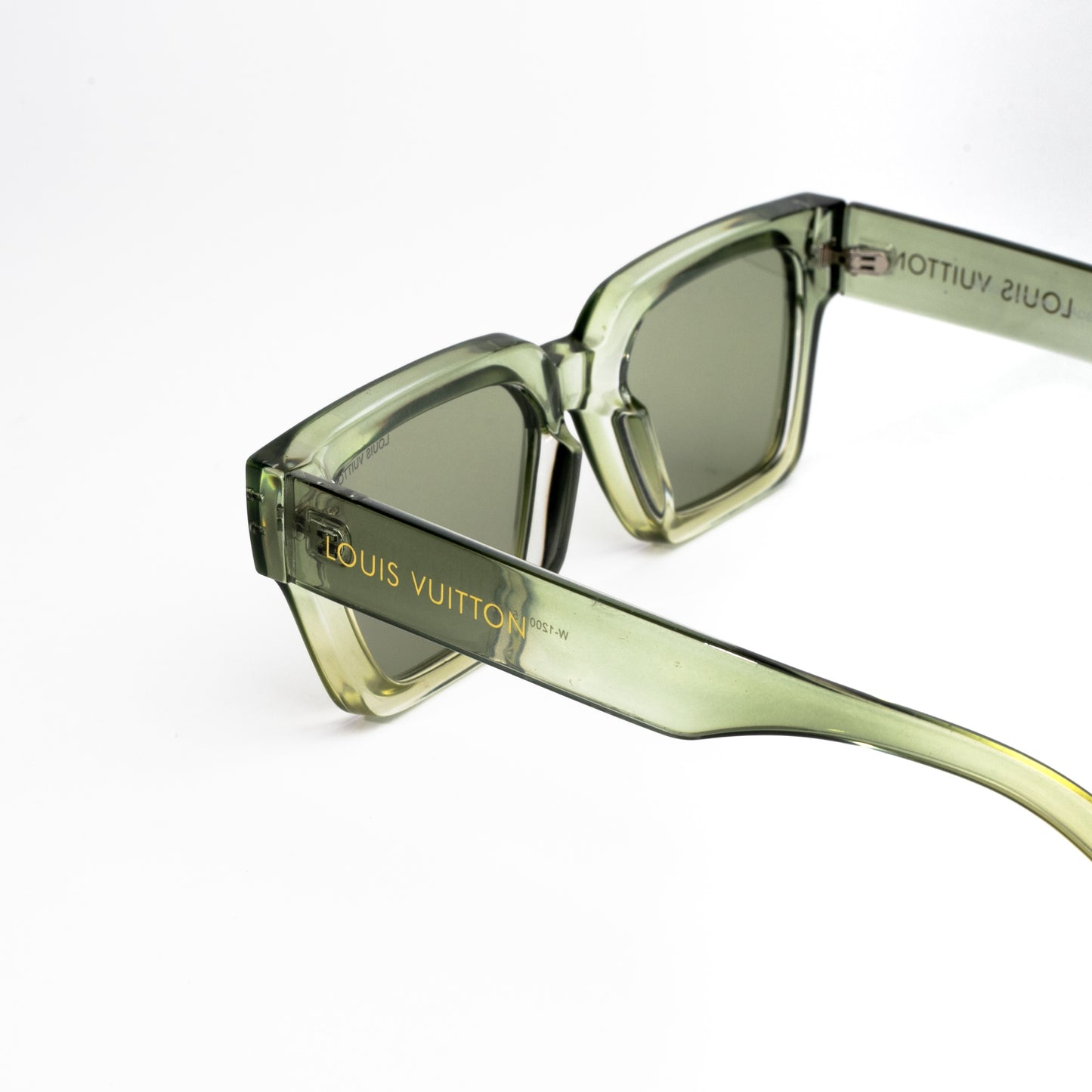 Louis Vuitton | 001