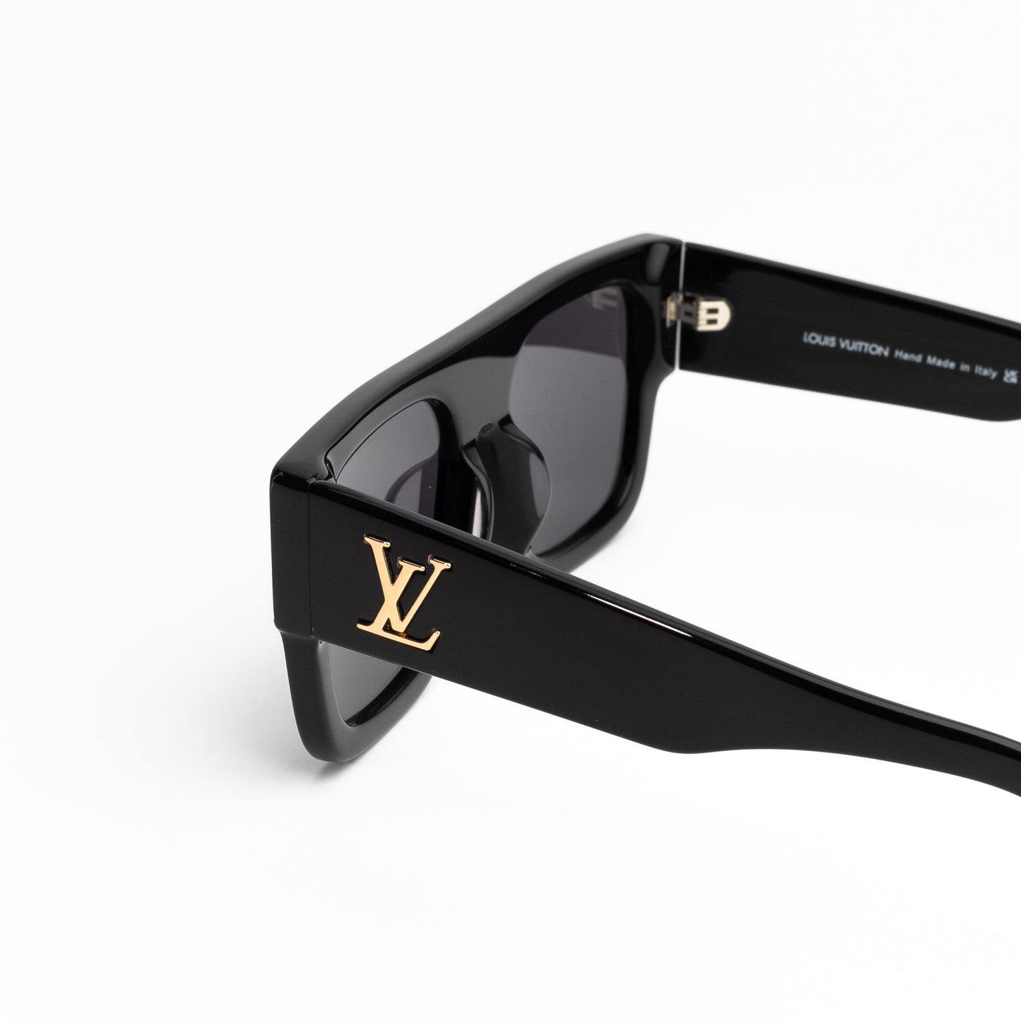 Louis Vuitton z2